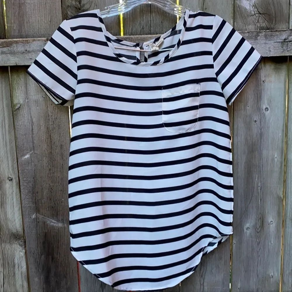 Japana Stripped top sz. XS *Lot of 2*